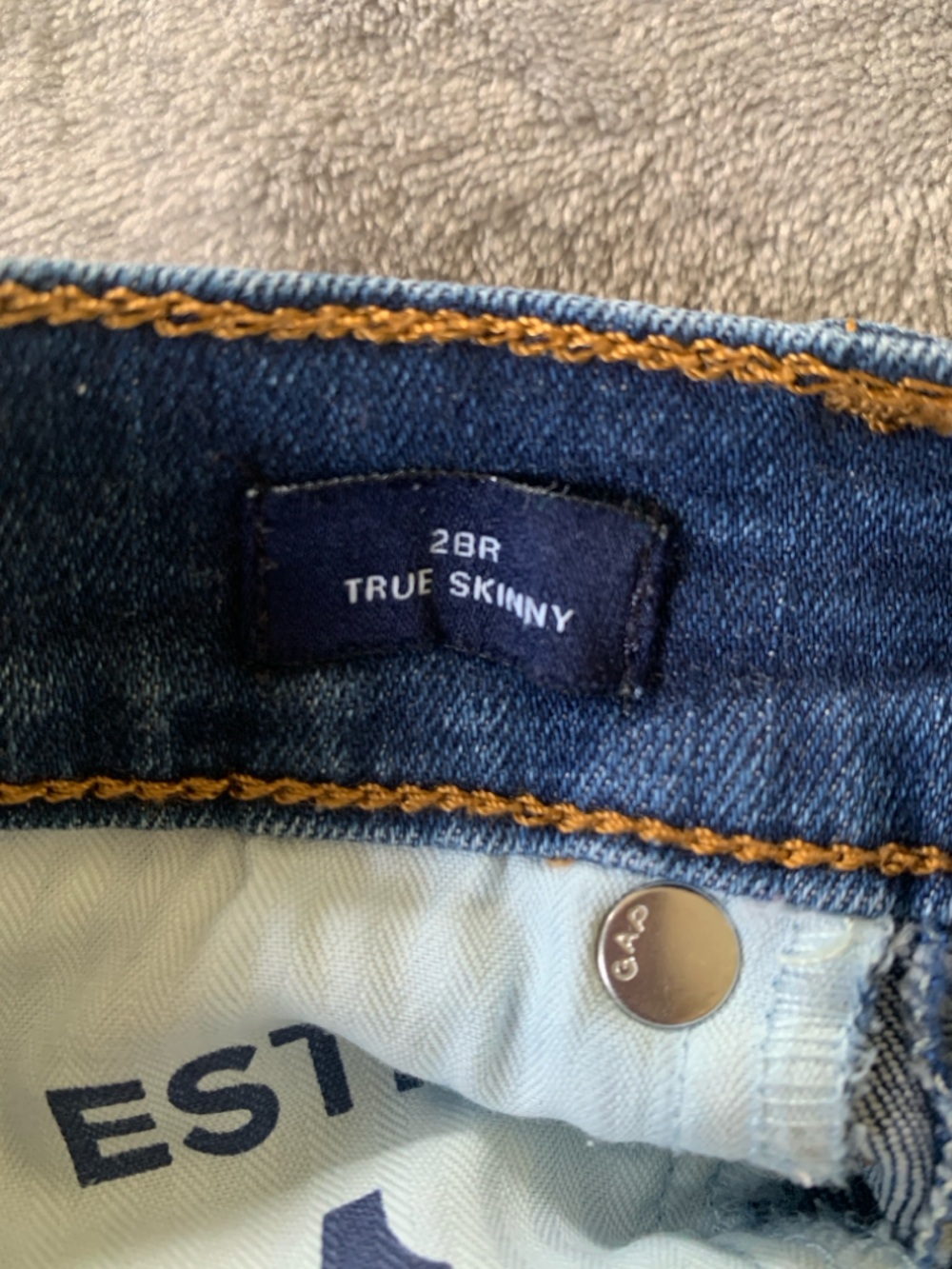 GAP True Skinny Medium Blue Jeans - Picture 4 of 8